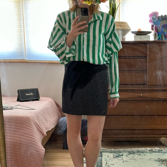 Green Striped Blouse with Flowy Sleeves - Picture 2 of 6